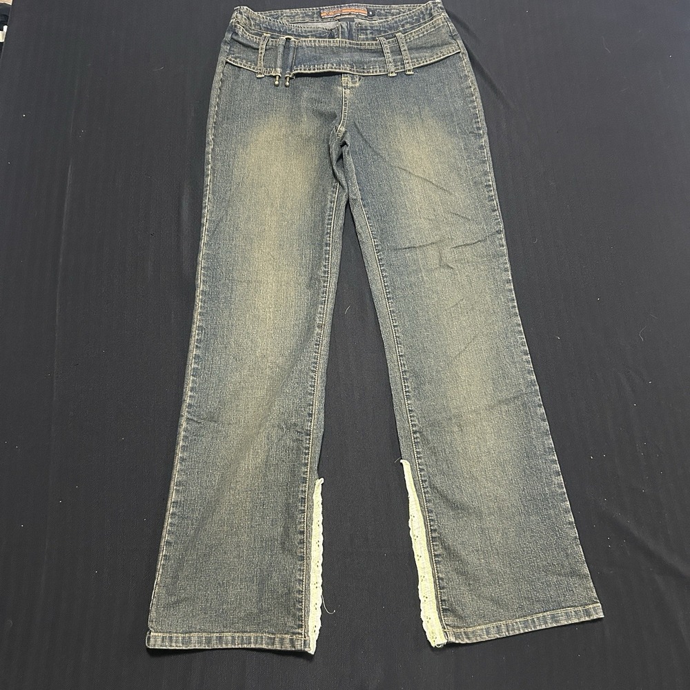 Vtg Y2K Ambiance Apparel Lace Split Hem Flare Jeans Belted Sandwash Denim Sz 6